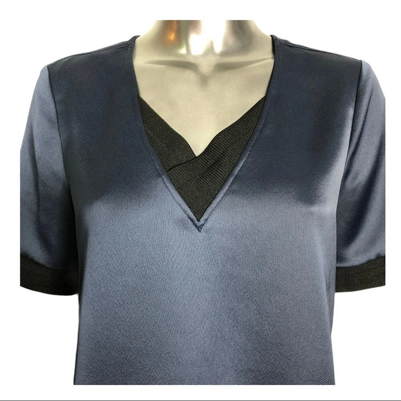 Scotch & Soda Blue Solid Rib Top V-Neck Top Short Sleeve Size Small - Picture 6 of 10